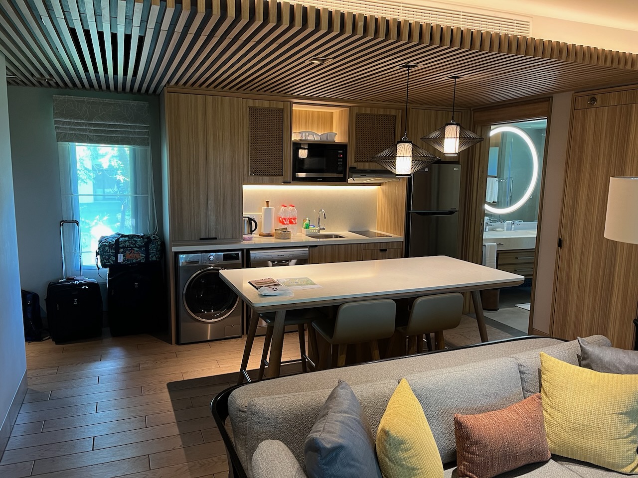 Loading Resort Image...