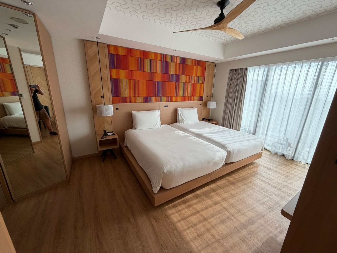 Loading Resort Image...