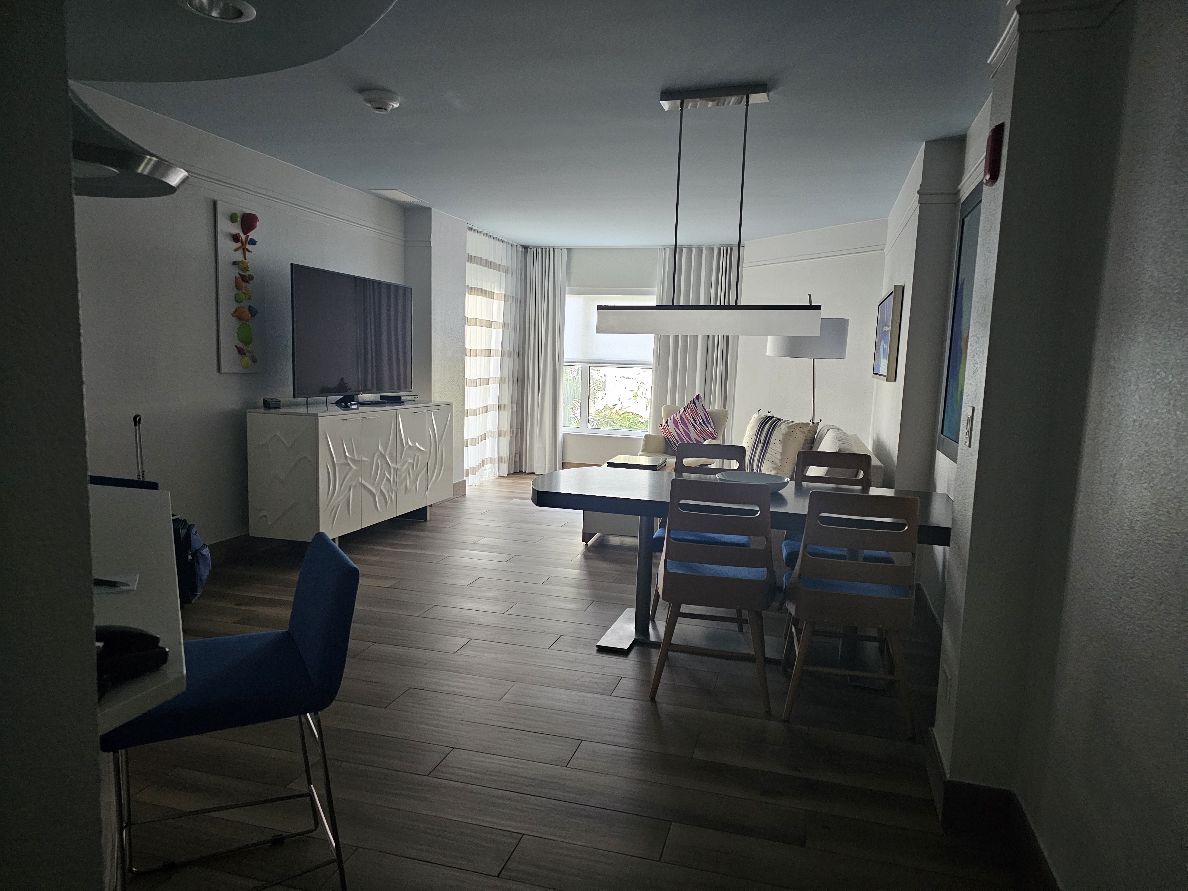 Loading Resort Image...