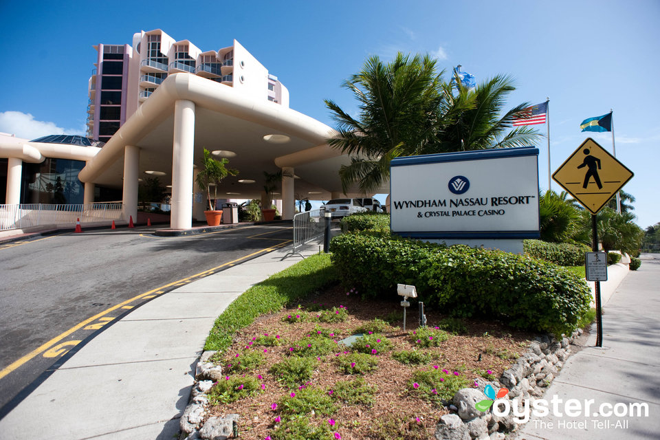 Loading Resort Image...