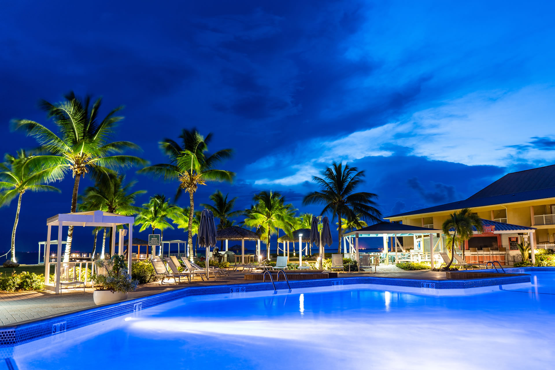 Loading Resort Image...