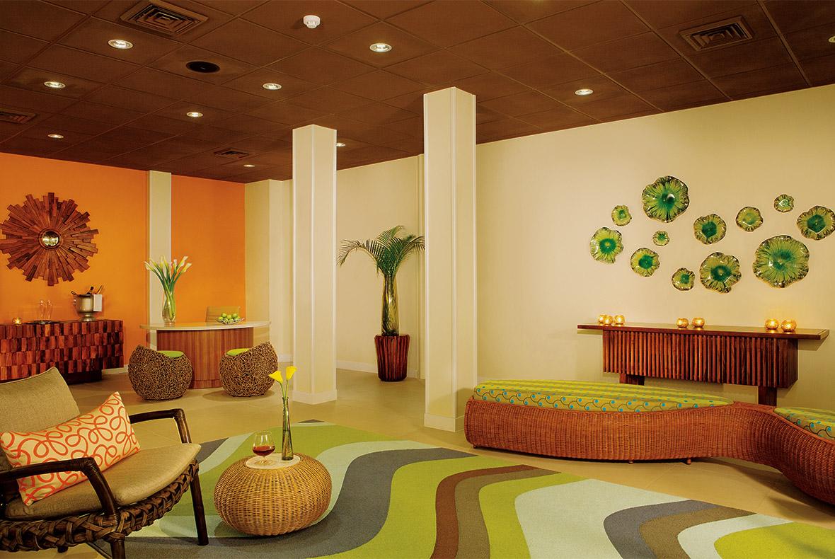 Loading Resort Image...