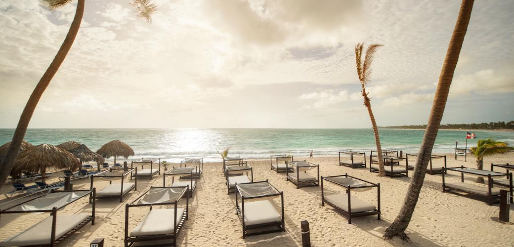 Loading Resort Image...