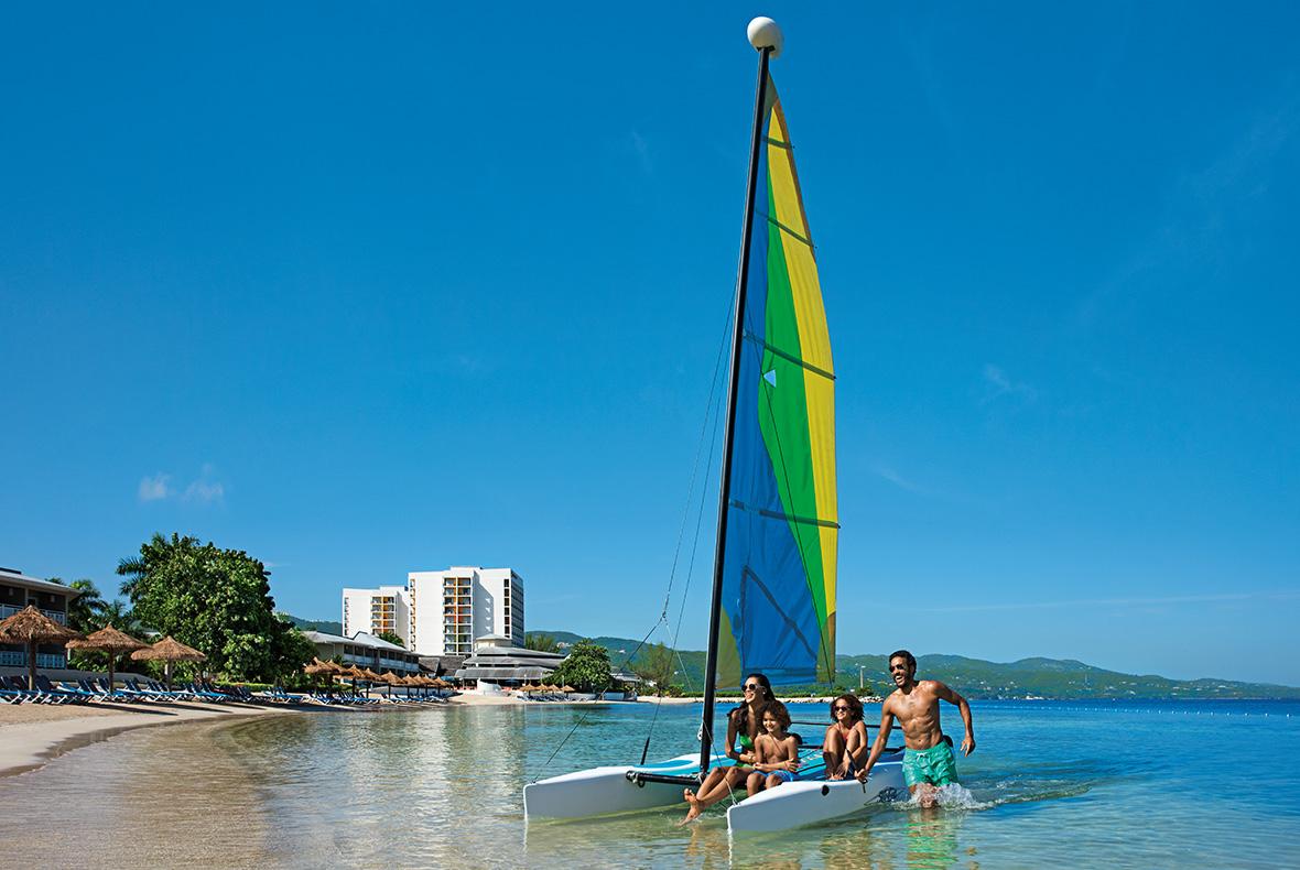 Loading Resort Image...