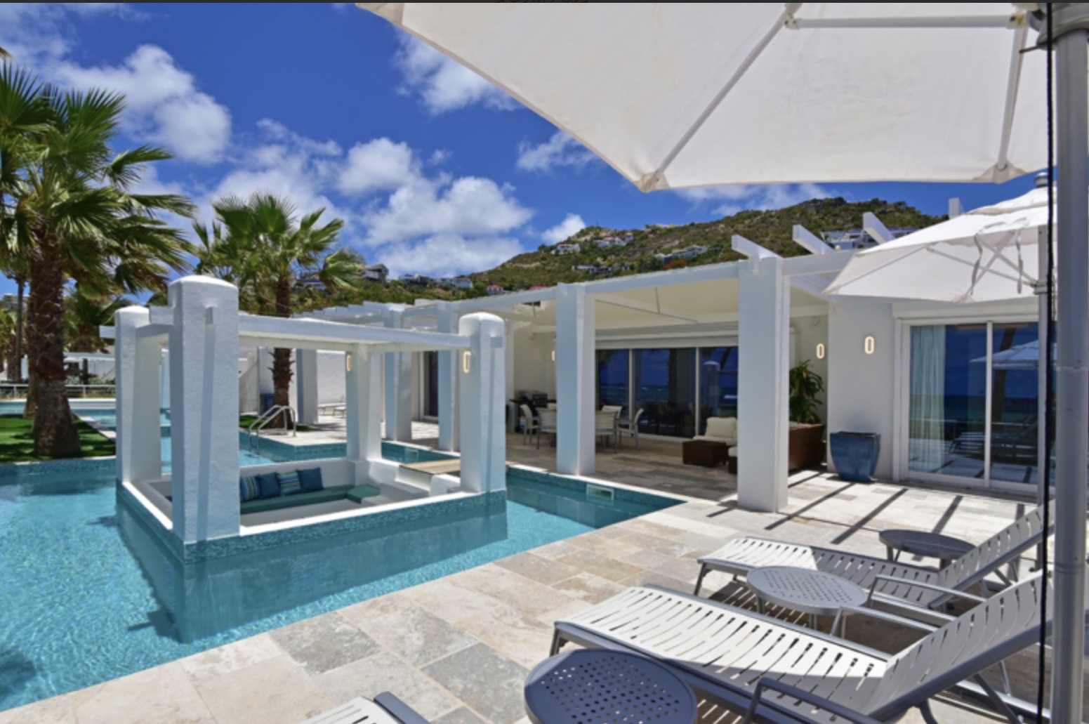 Loading Resort Image...