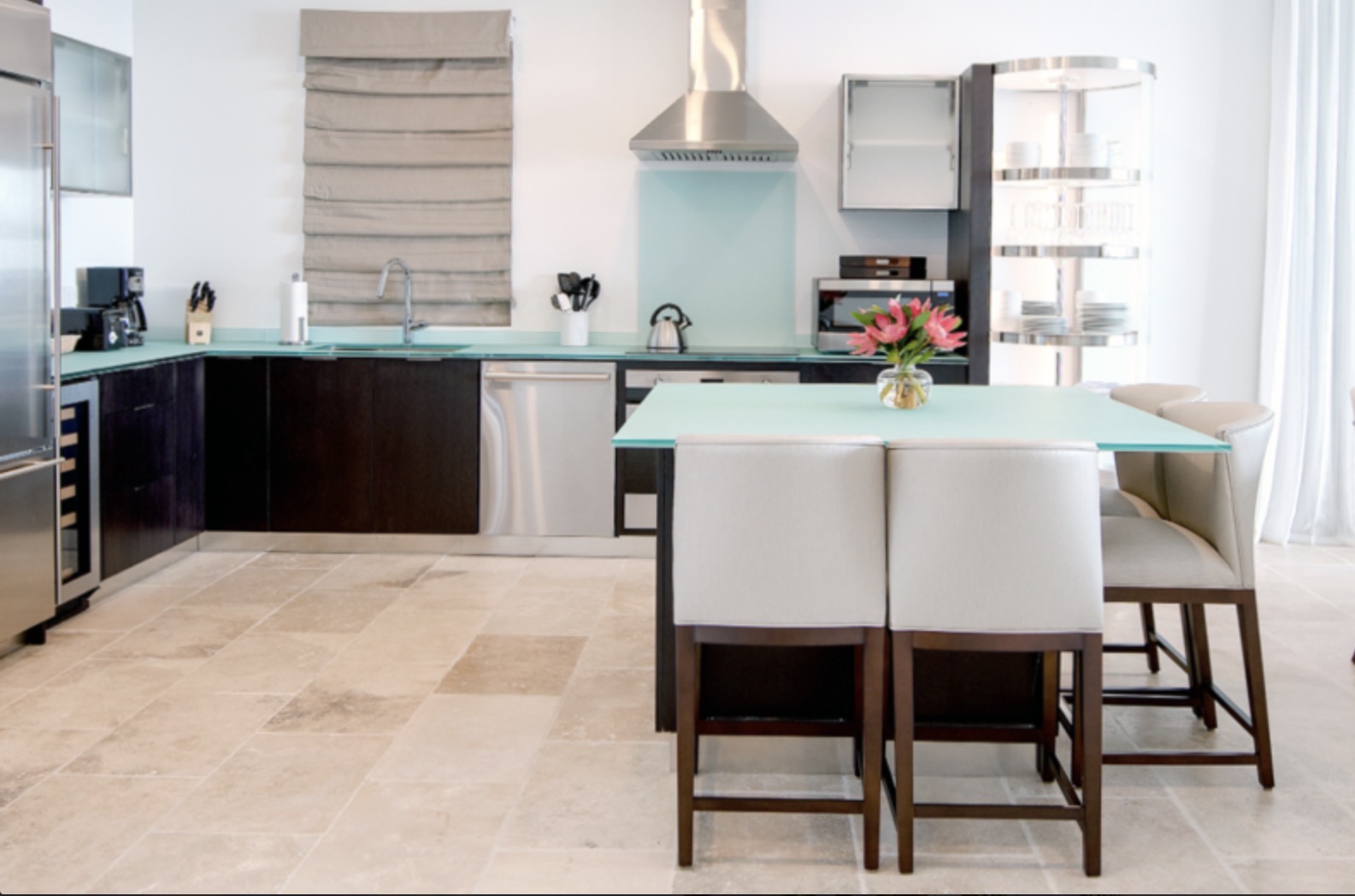 Loading Resort Image...