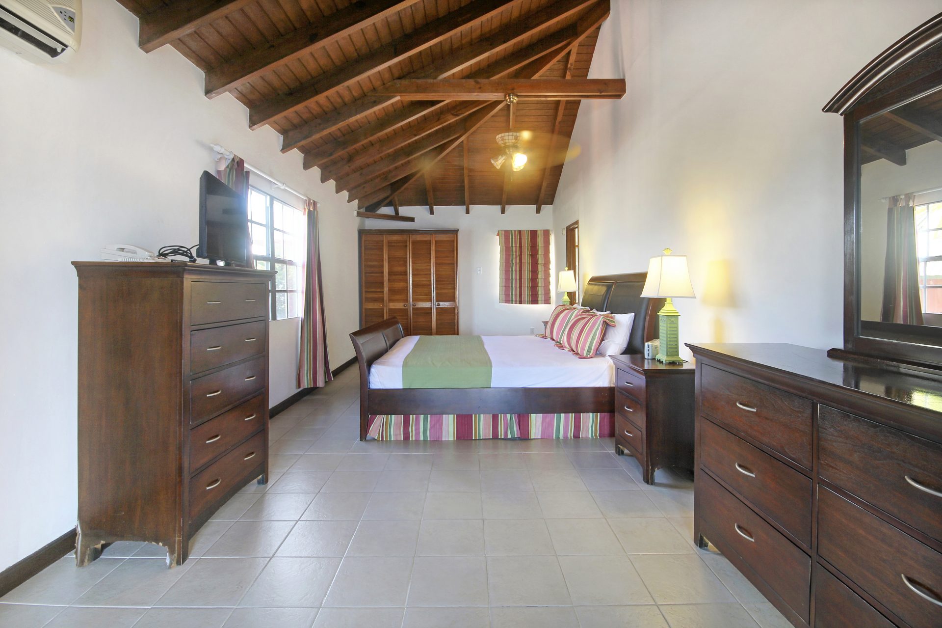 Loading Resort Image...