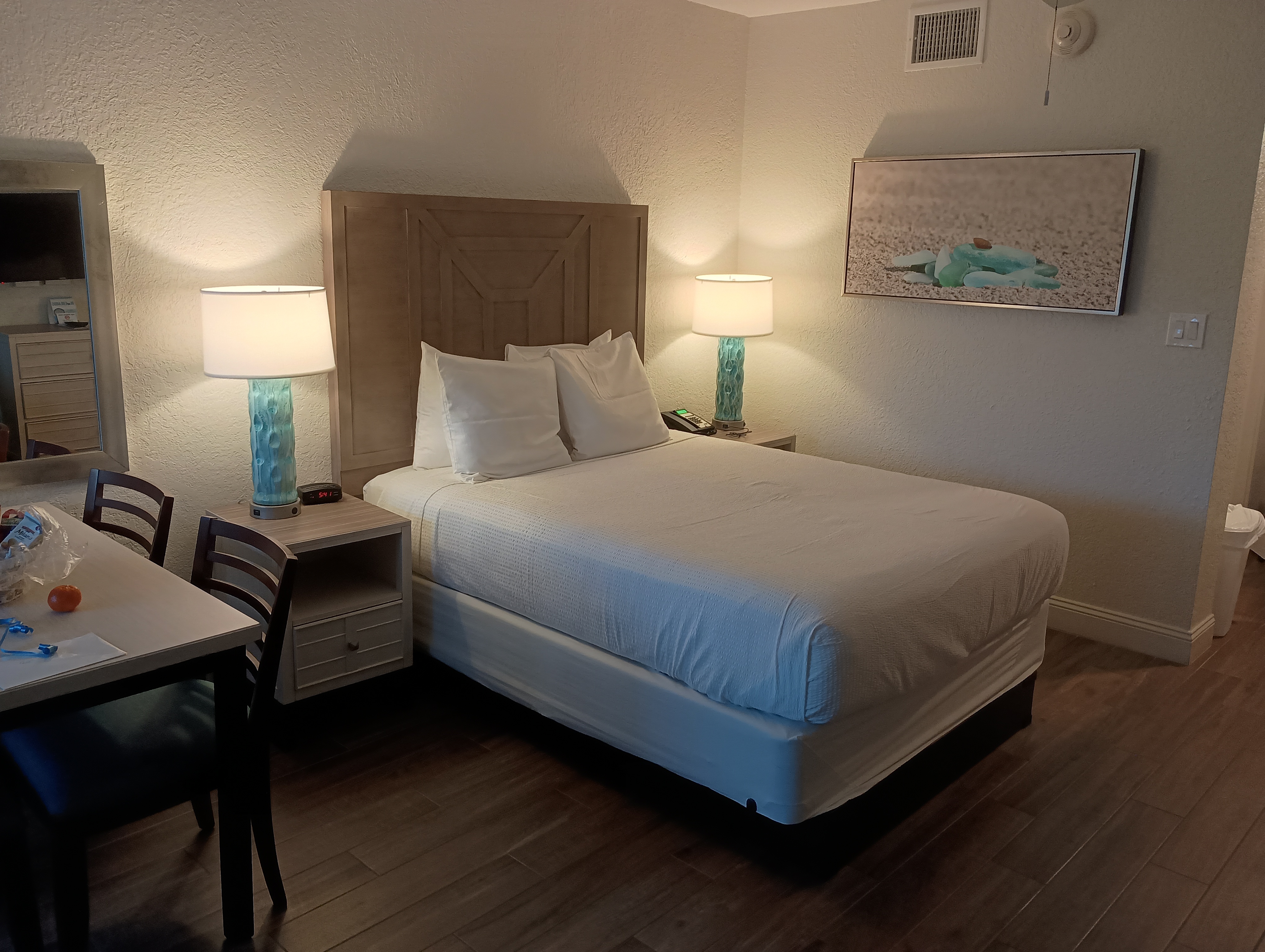 Loading Resort Image...