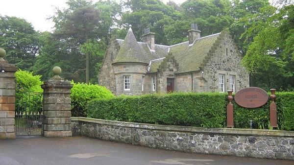 Loading Resort Image...