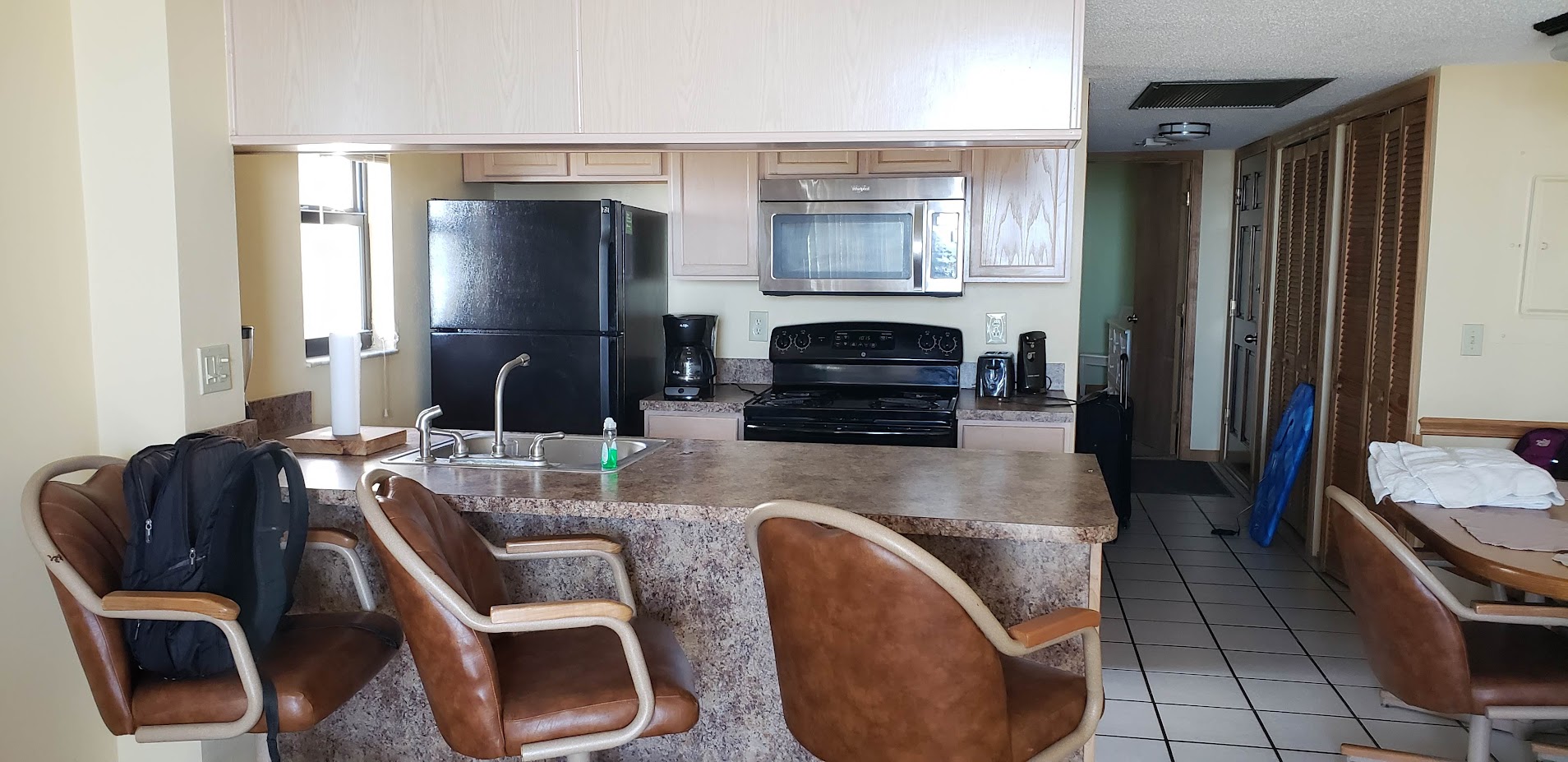 Loading Resort Image...