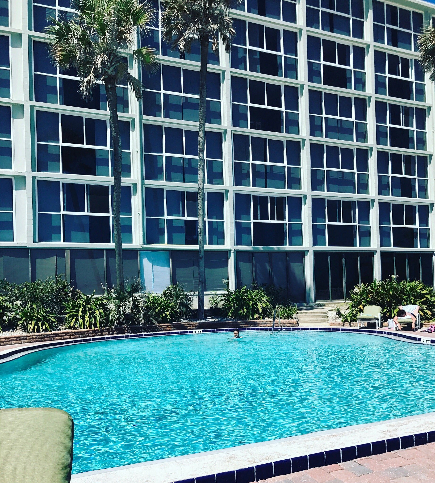 Loading Resort Image...