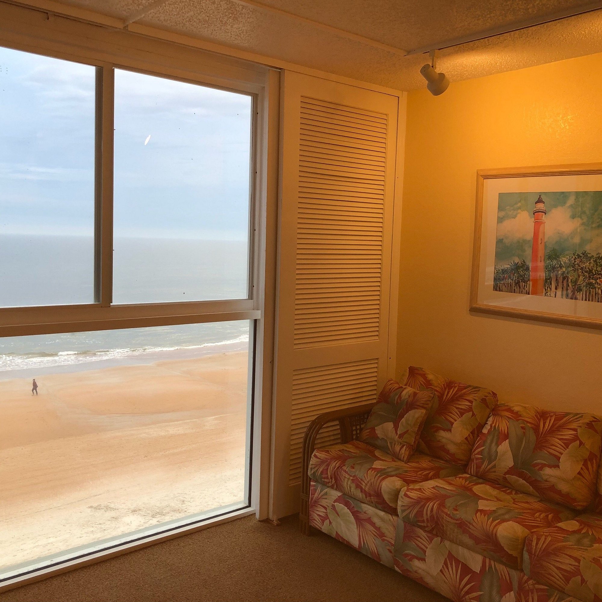 Loading Resort Image...