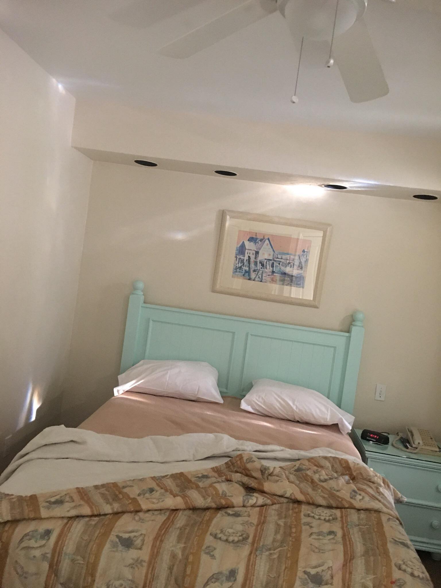 Loading Resort Image...