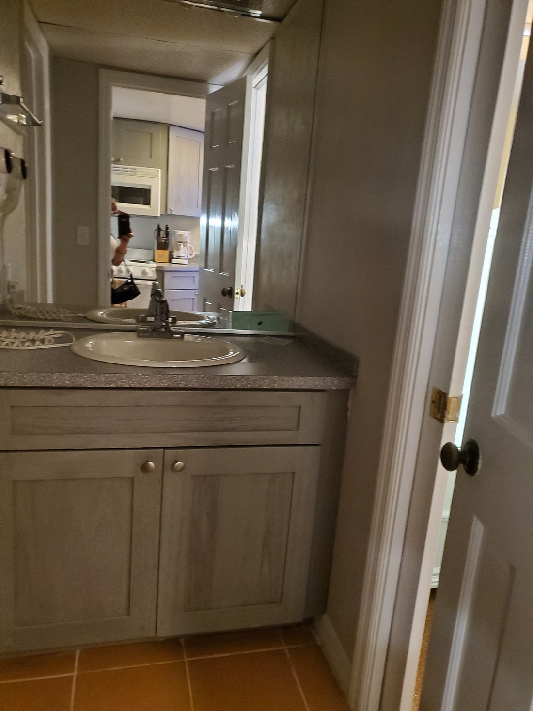 Loading Resort Image...