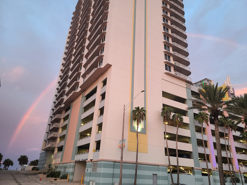 Loading Resort Image...