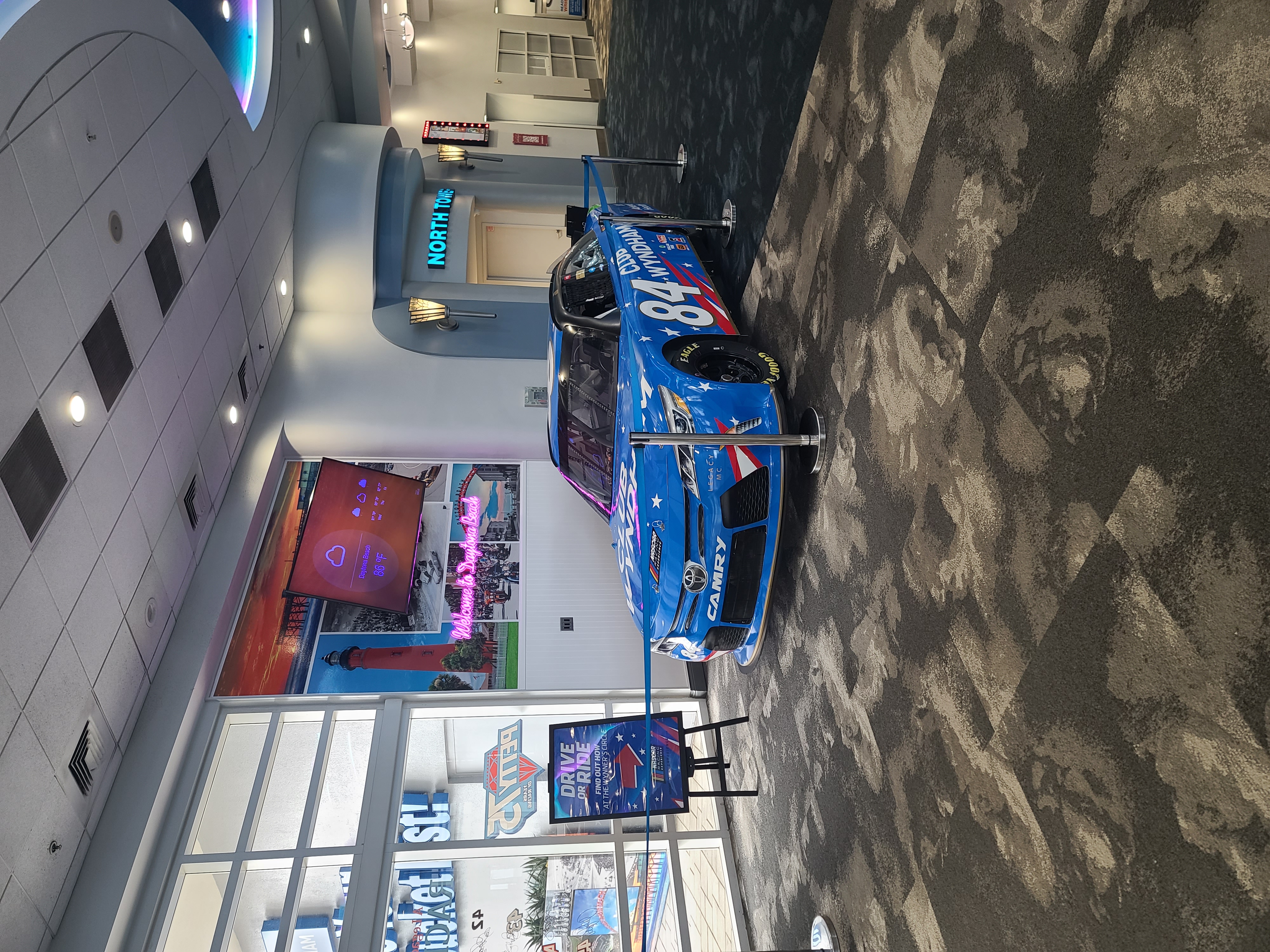 Loading Resort Image...