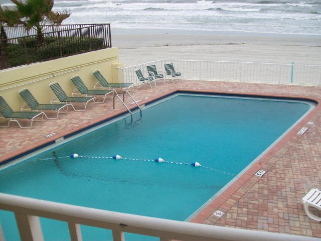 Loading Resort Image...