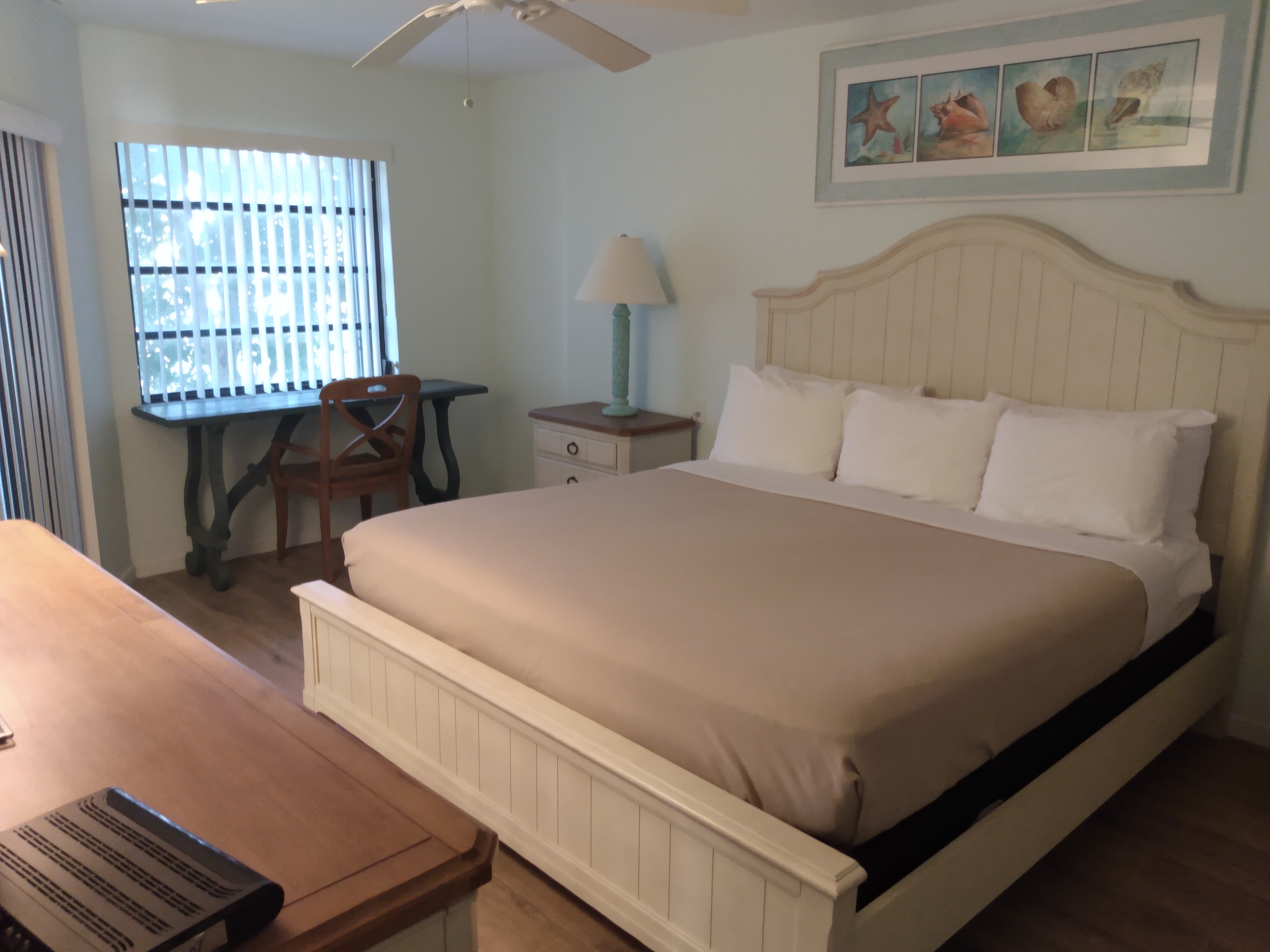 Loading Resort Image...