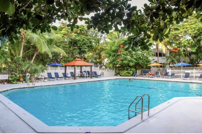 Loading Resort Image...
