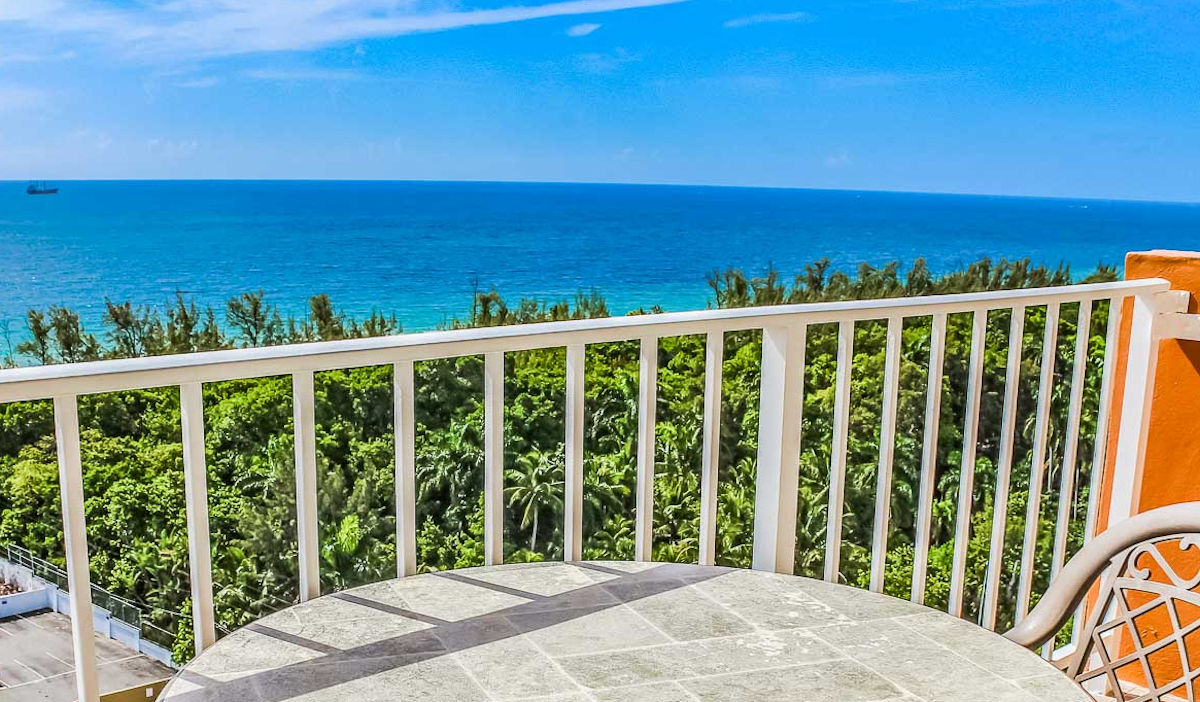 Loading Resort Image...