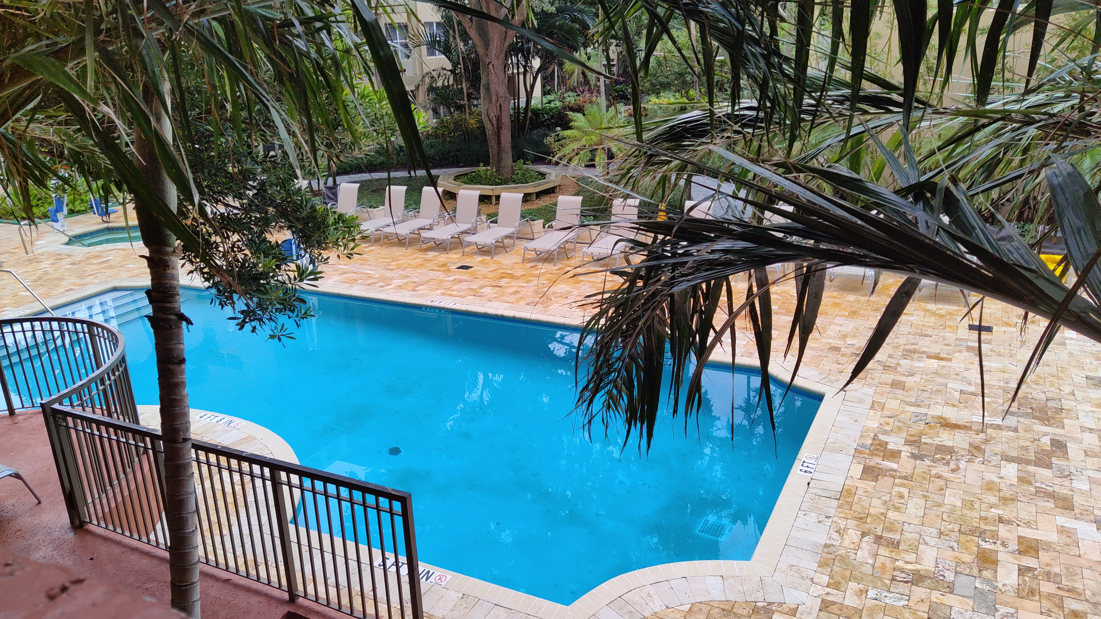 Loading Resort Image...