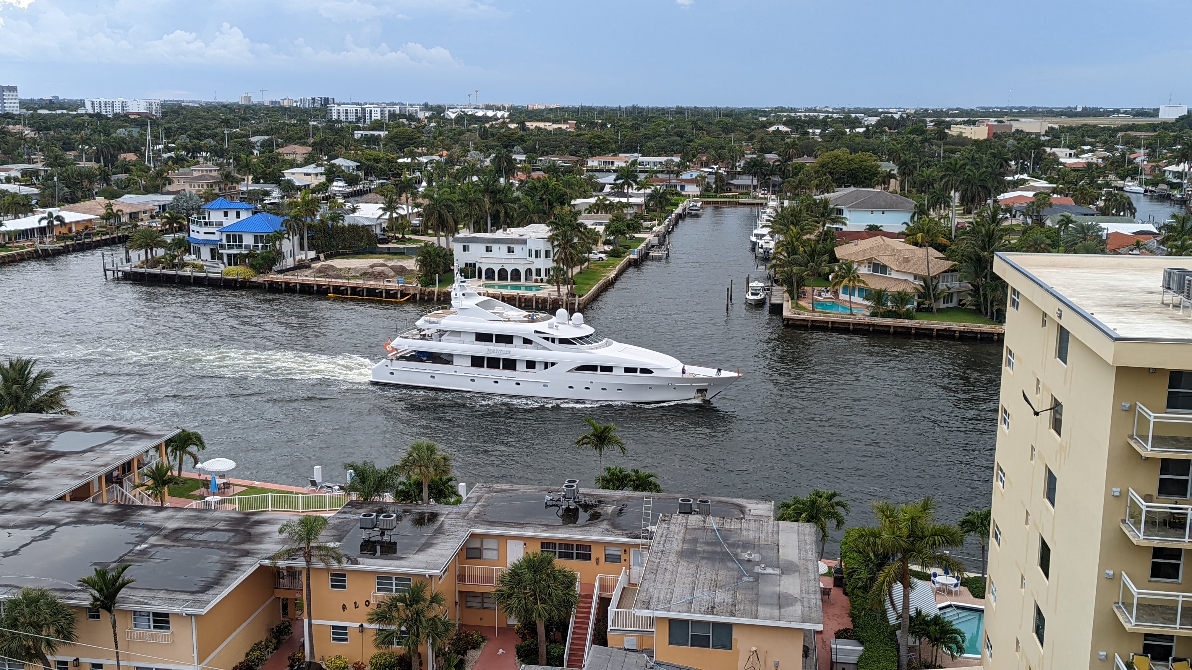 Loading Resort Image...