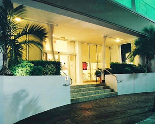 Loading Resort Image...