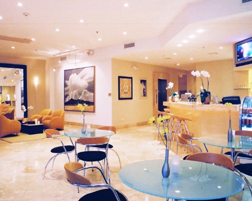 Loading Resort Image...