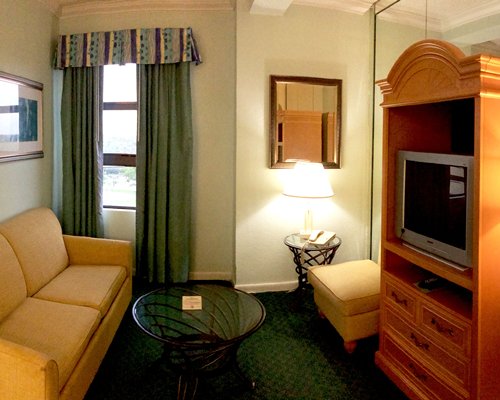 Loading Resort Image...