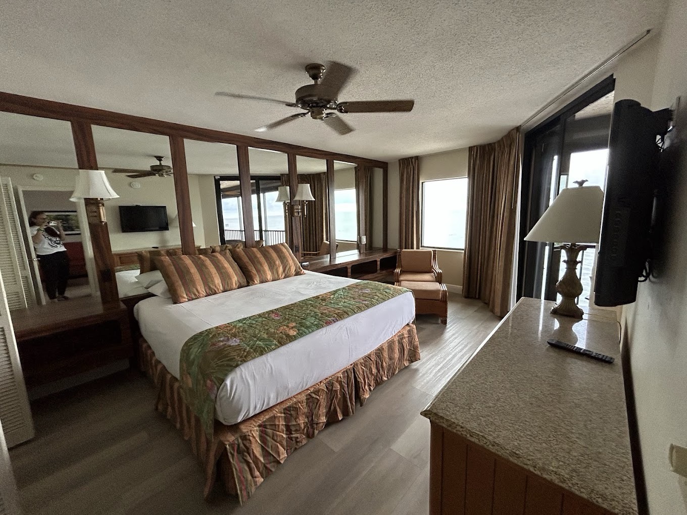 Loading Resort Image...