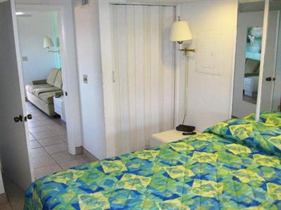 Loading Resort Image...