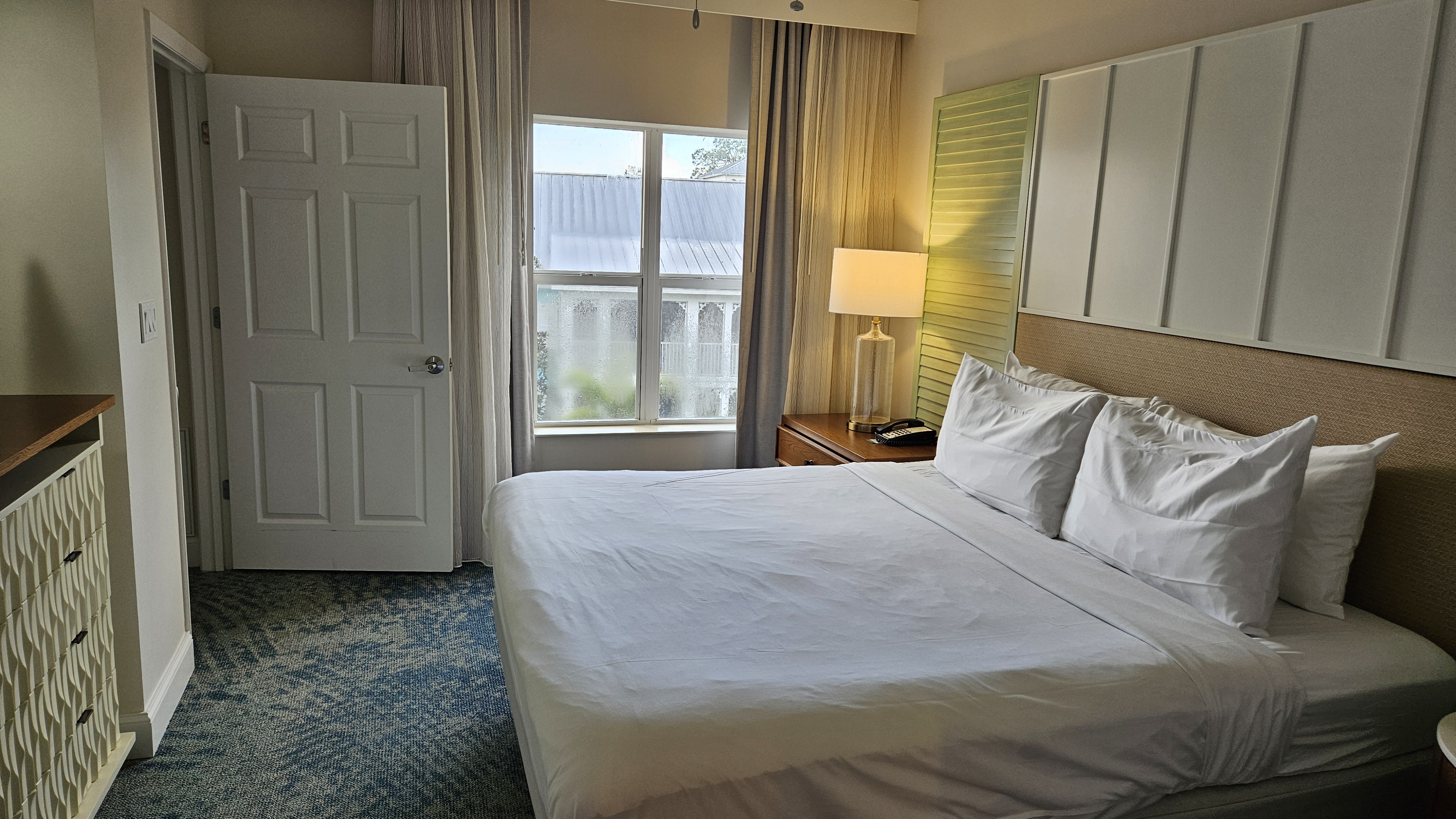 Loading Resort Image...