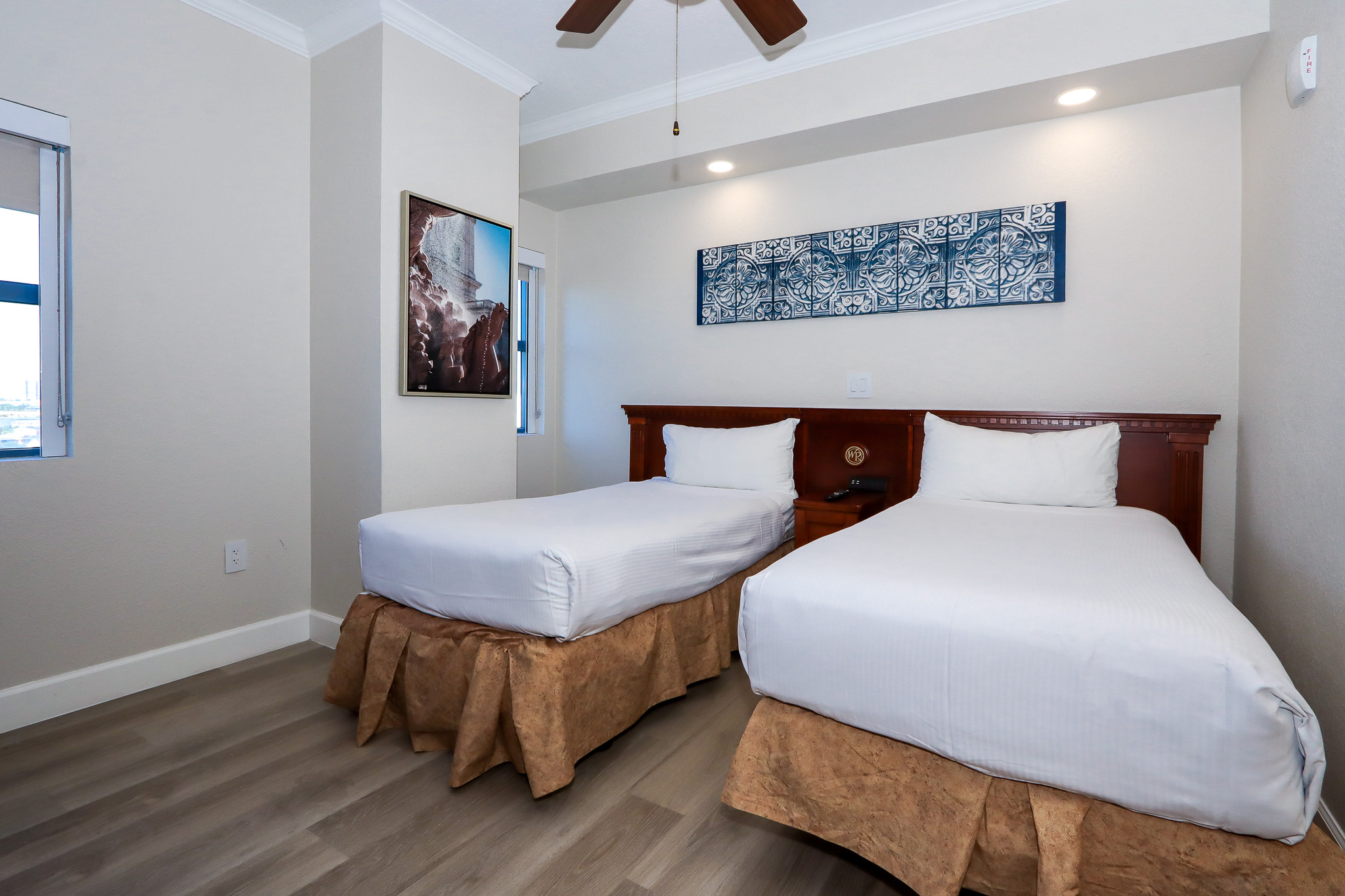 Loading Resort Image...