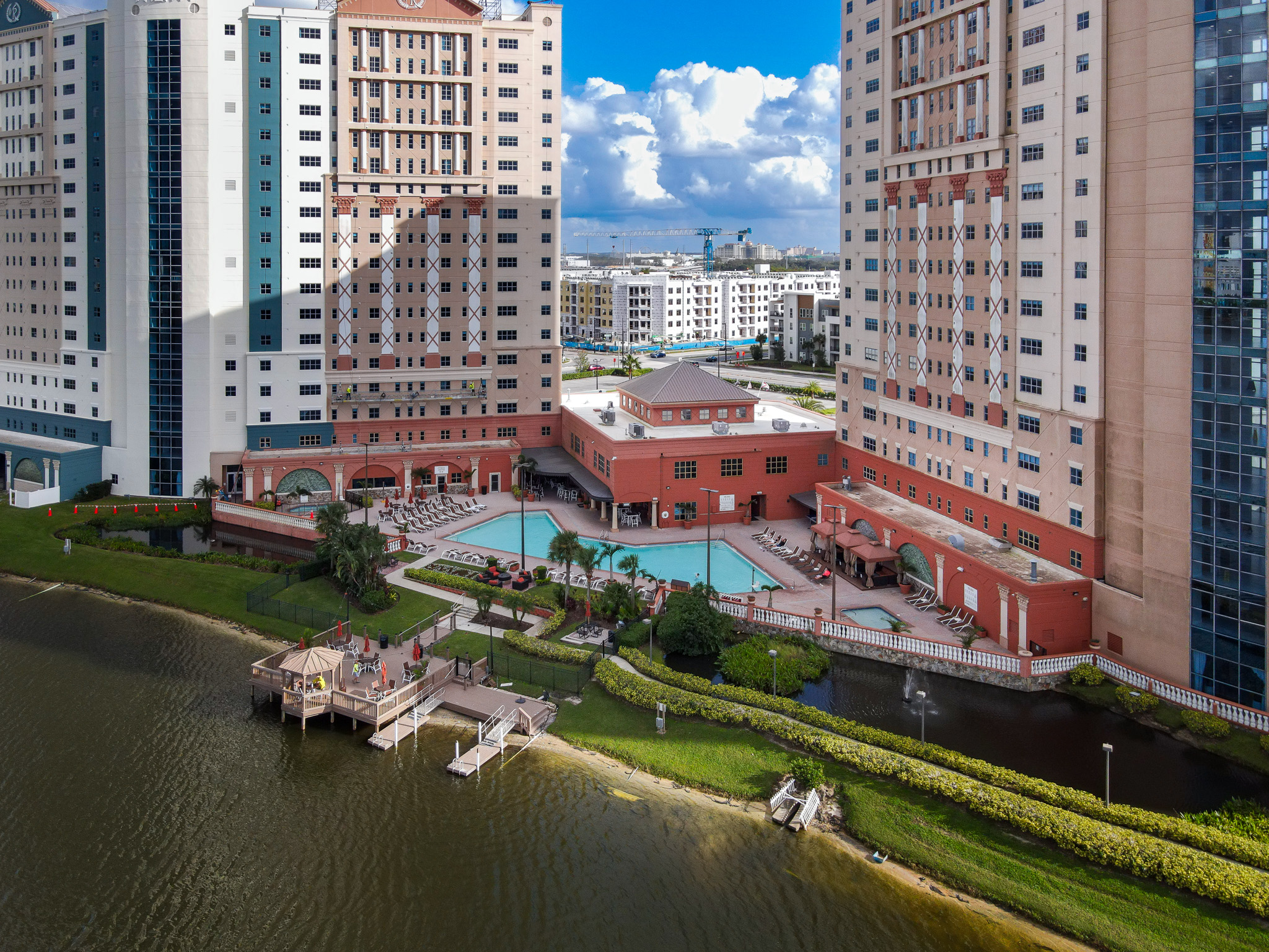 Loading Resort Image...