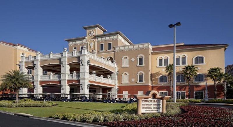 Loading Resort Image...