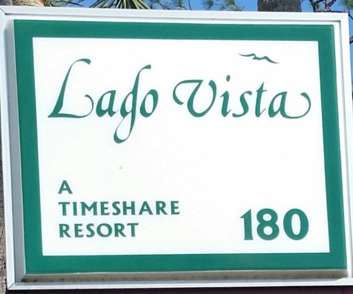 Loading Resort Image...