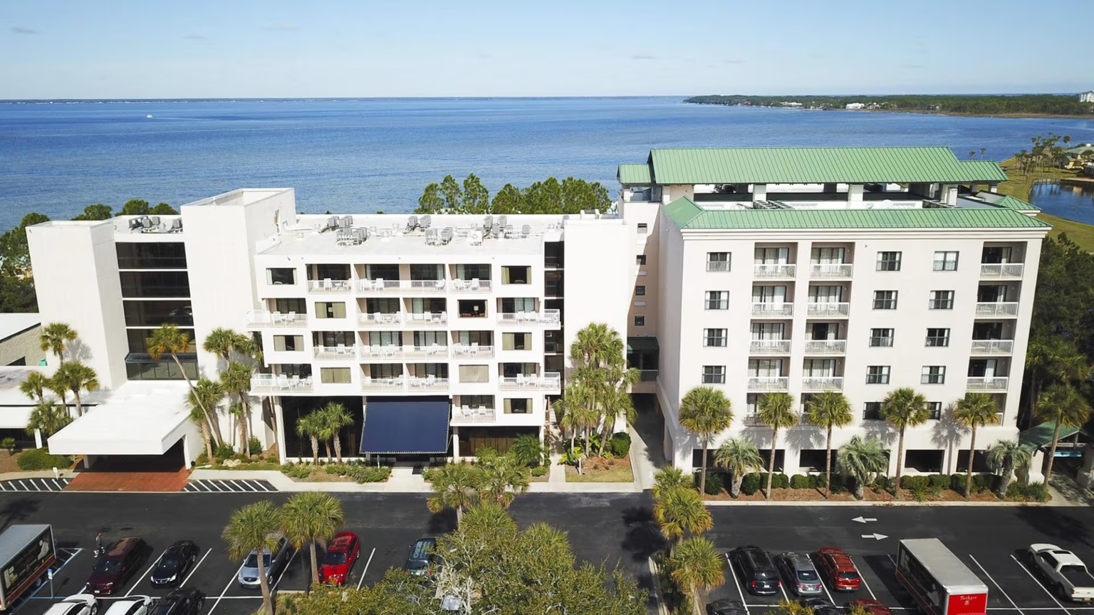 Loading Resort Image...