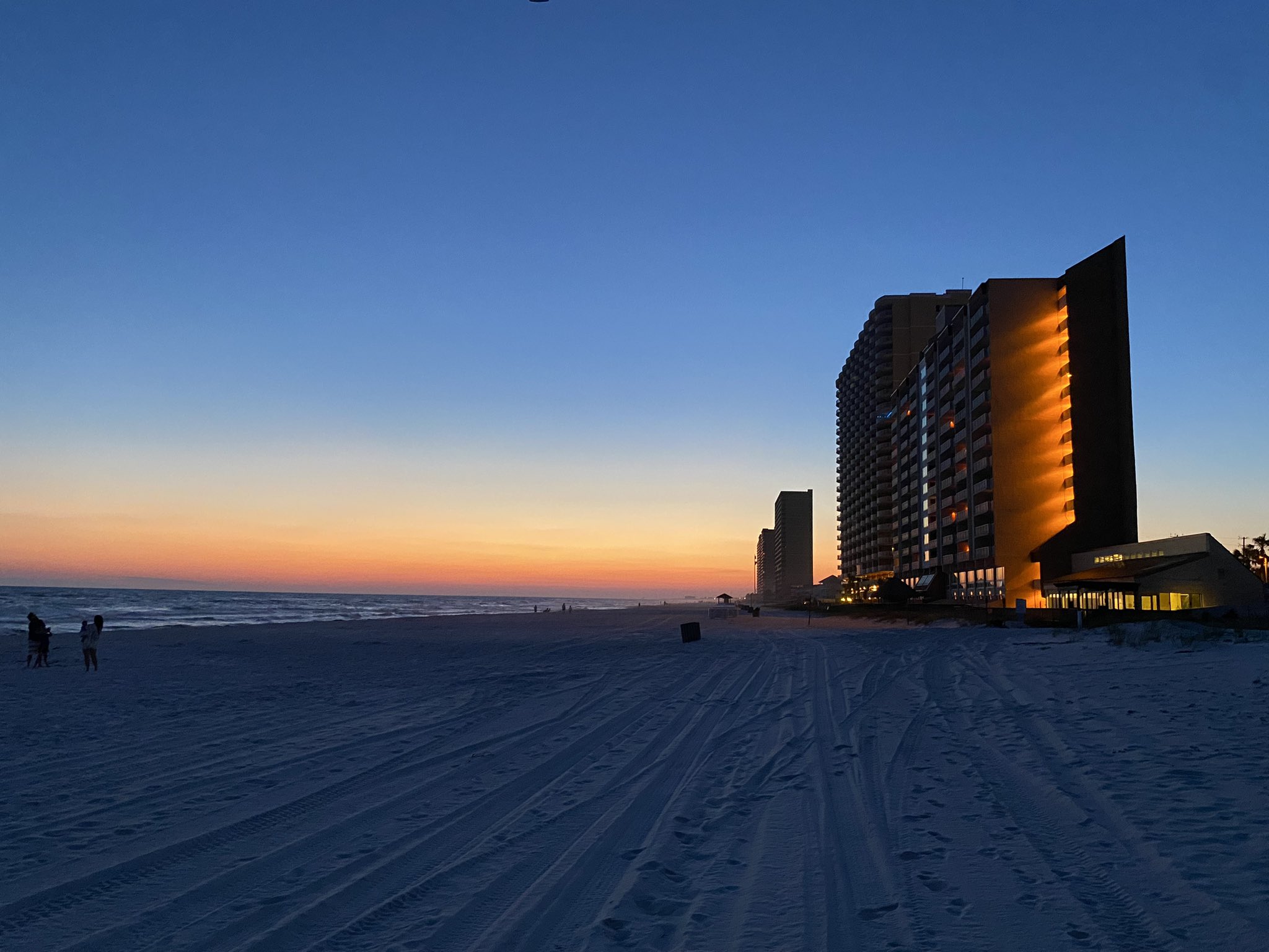 Loading Resort Image...