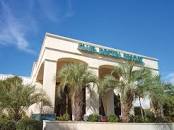 Loading Resort Image...