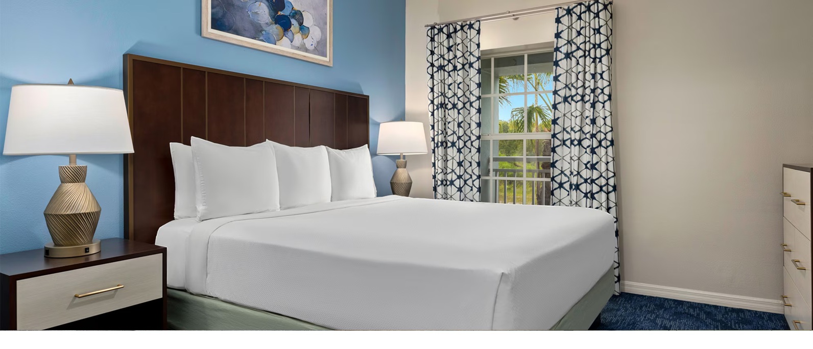 Loading Resort Image...