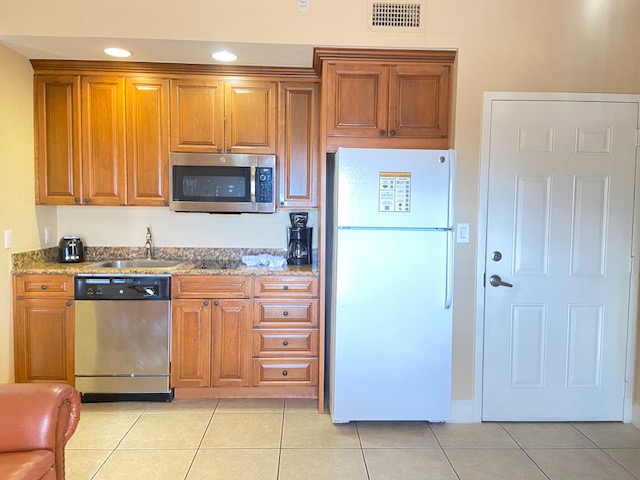 Loading Resort Image...