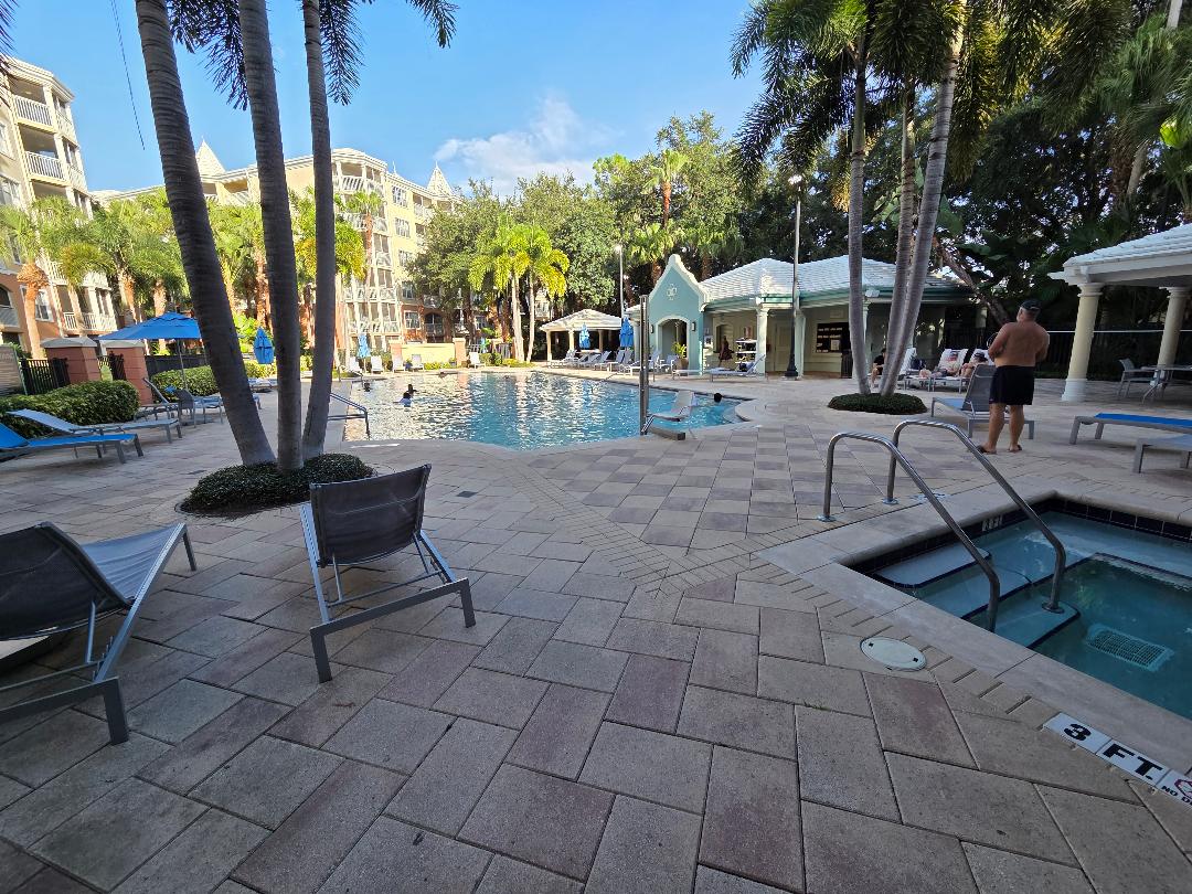 Loading Resort Image...