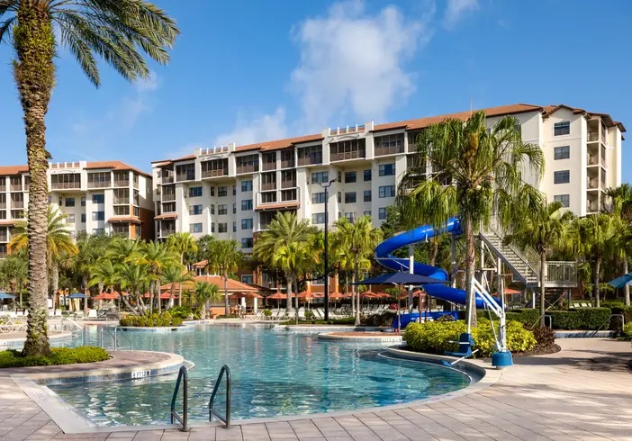 Loading Resort Image...