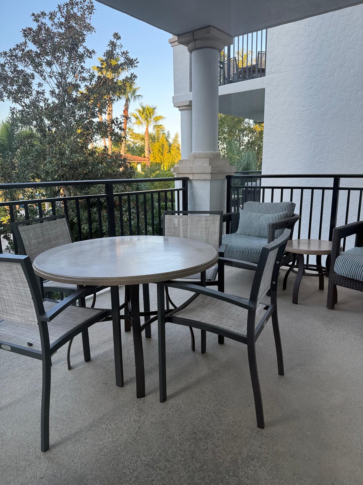 Loading Resort Image...