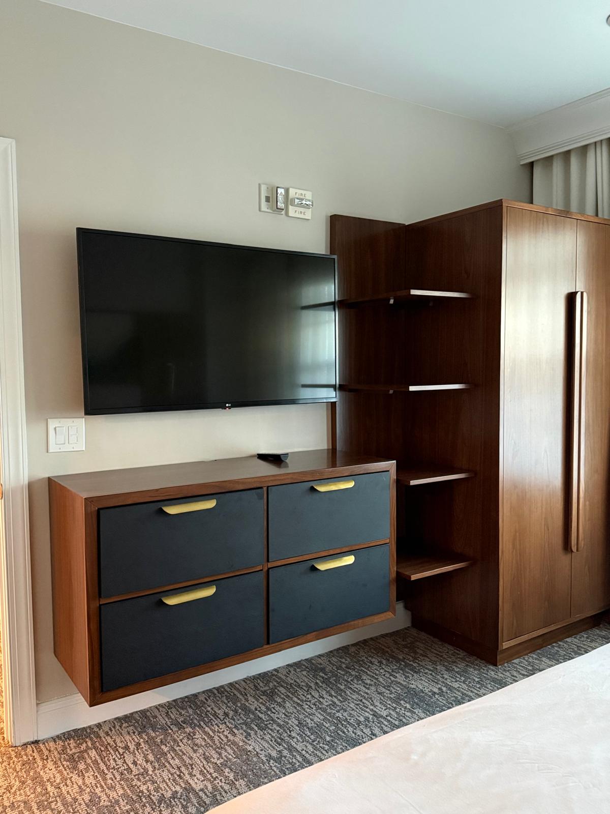 Loading Resort Image...