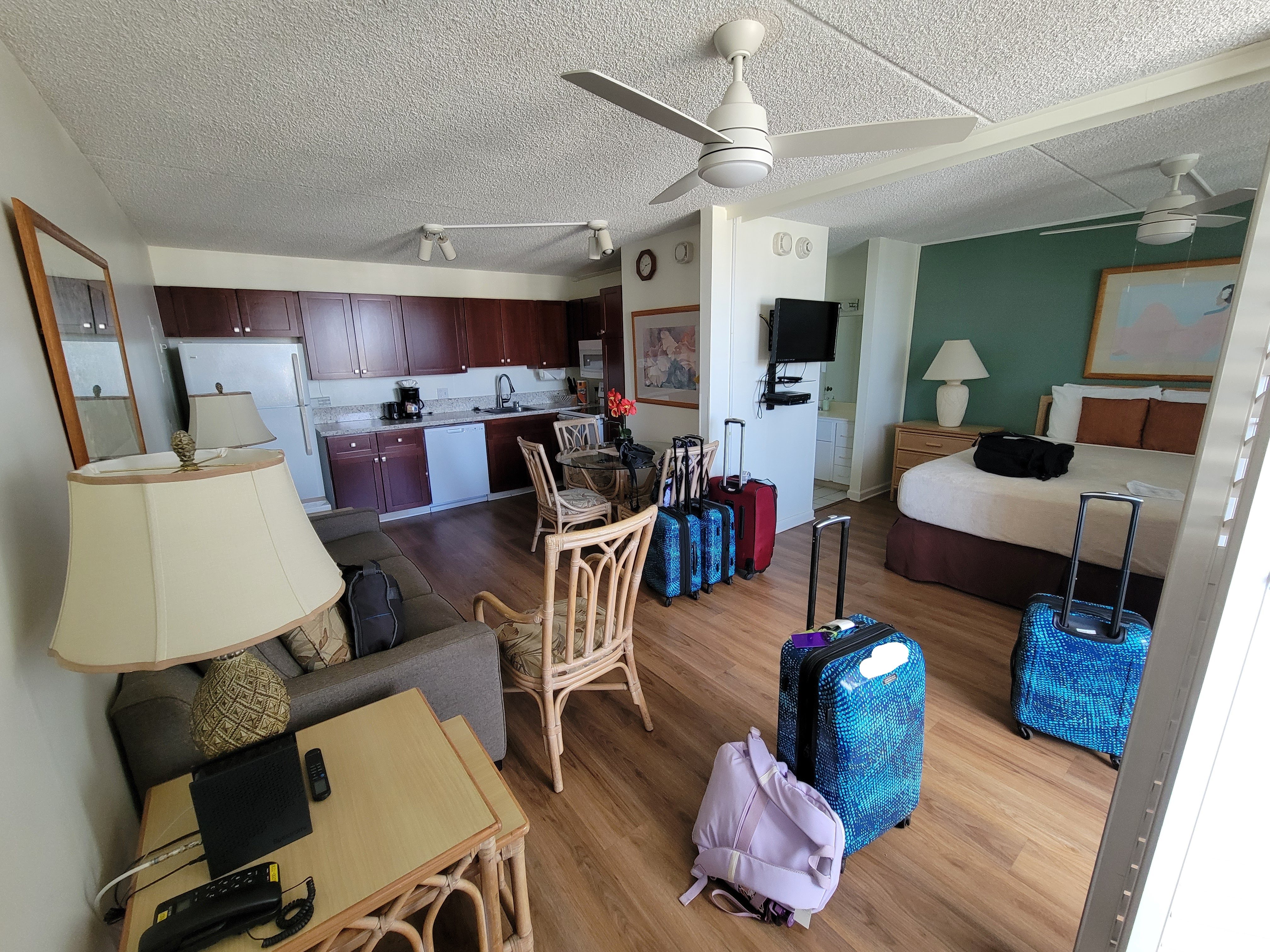 Loading Resort Image...