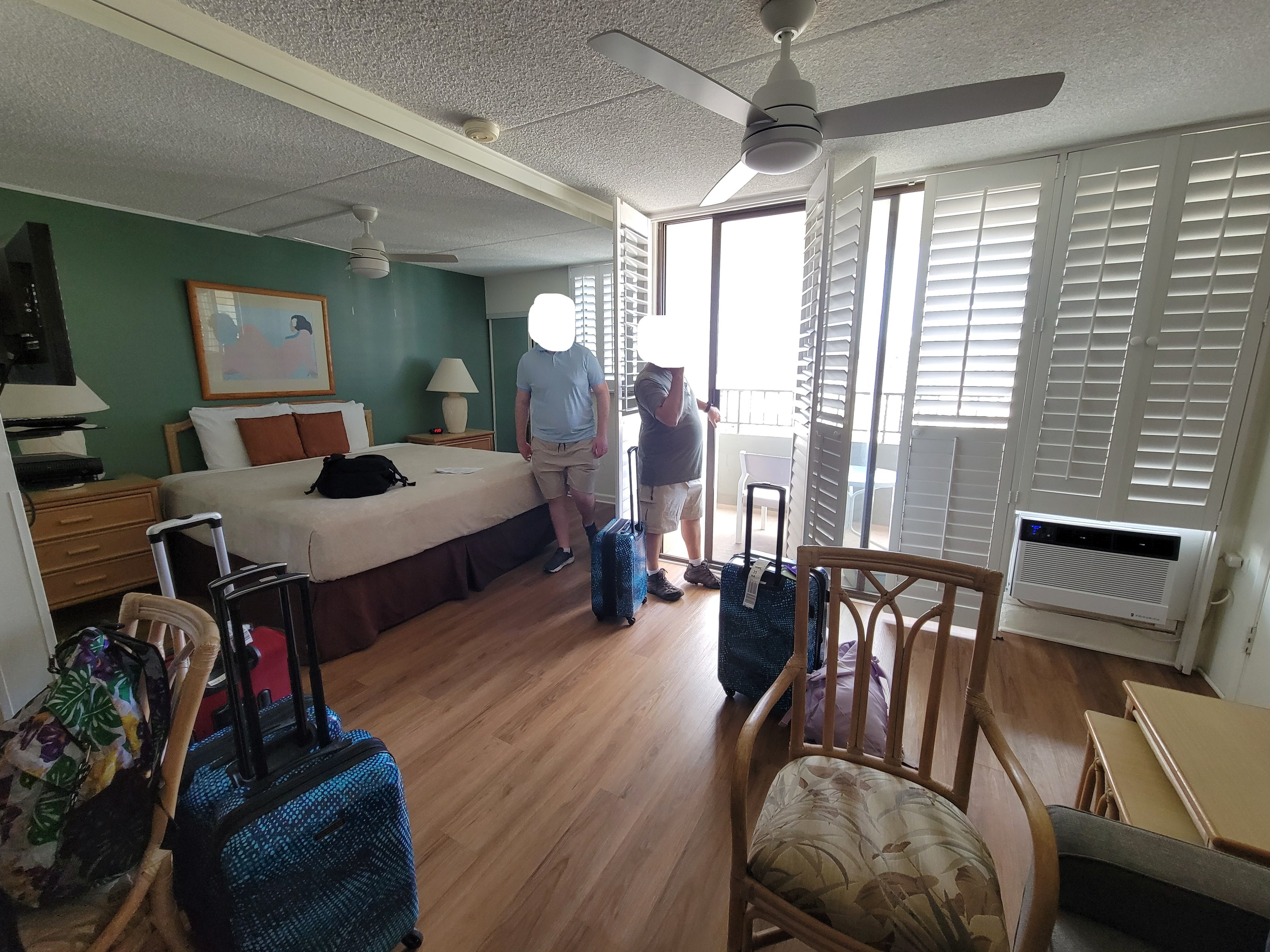 Loading Resort Image...