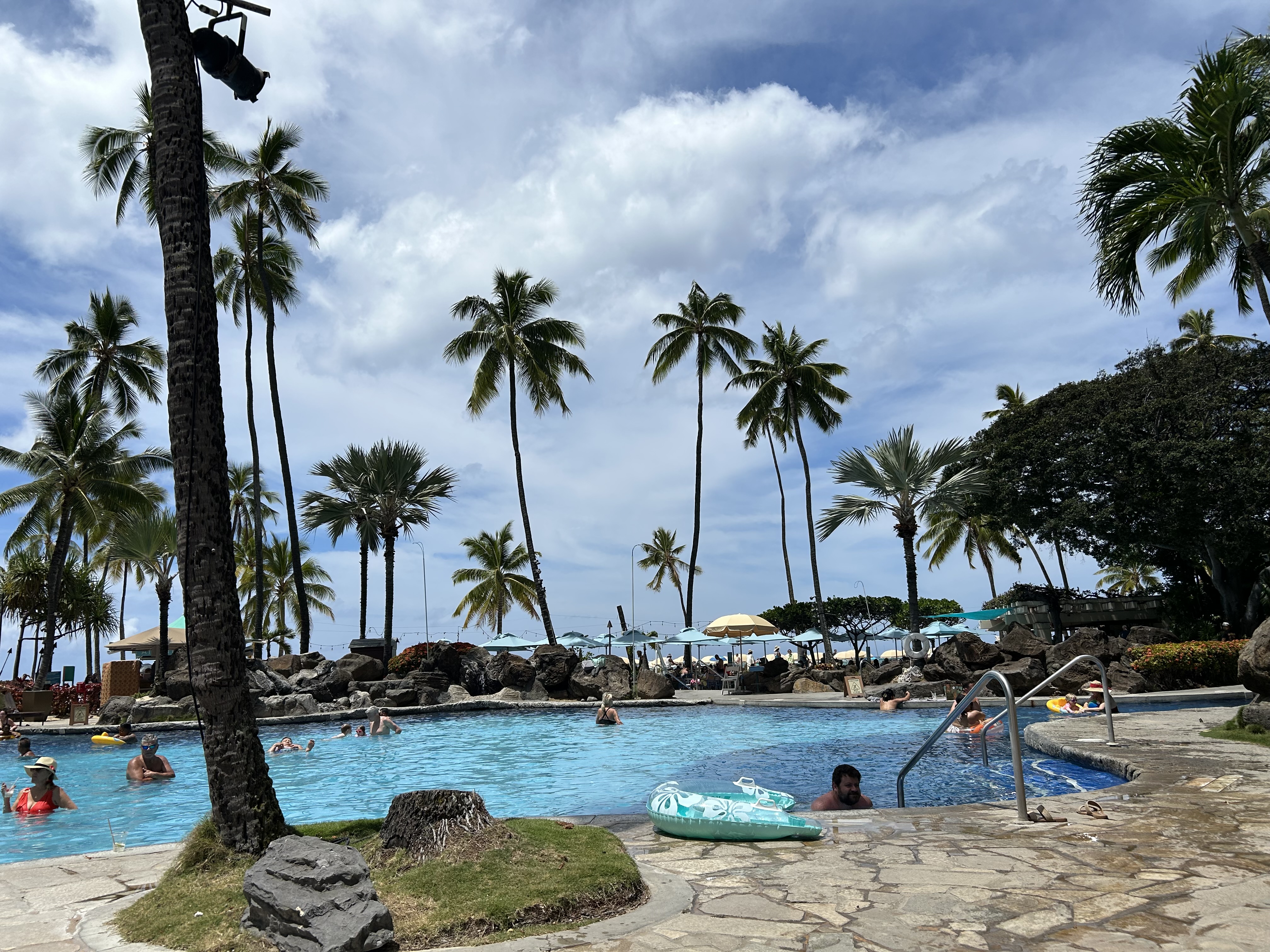 Loading Resort Image...