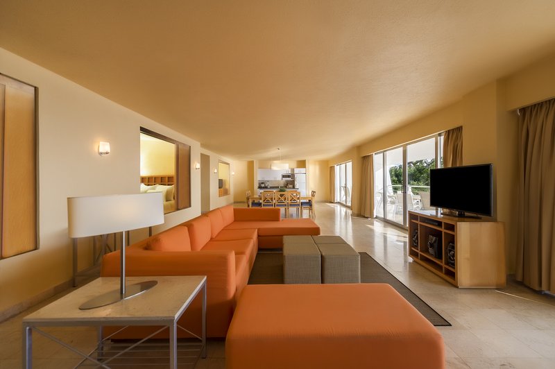 Loading Resort Image...