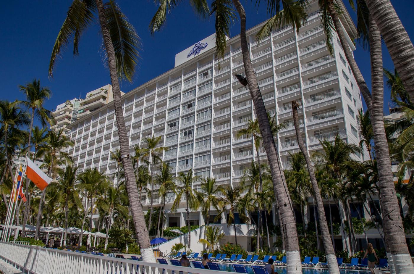 Loading Resort Image...